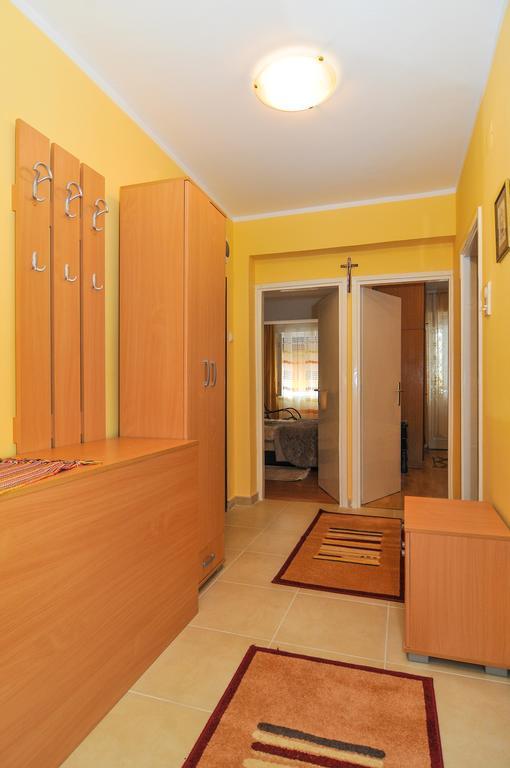 Apartment S&T Tivat Buitenkant foto